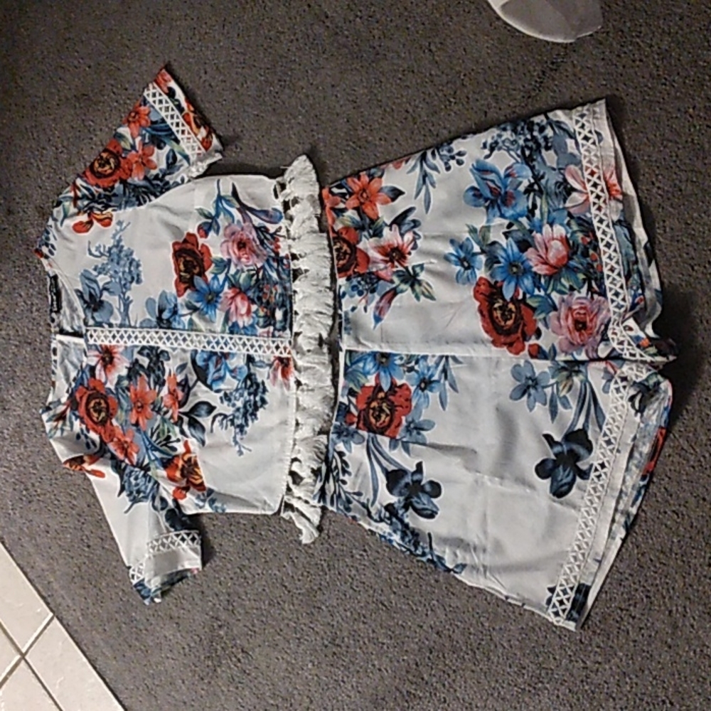 Shein 2 piece short set  size large